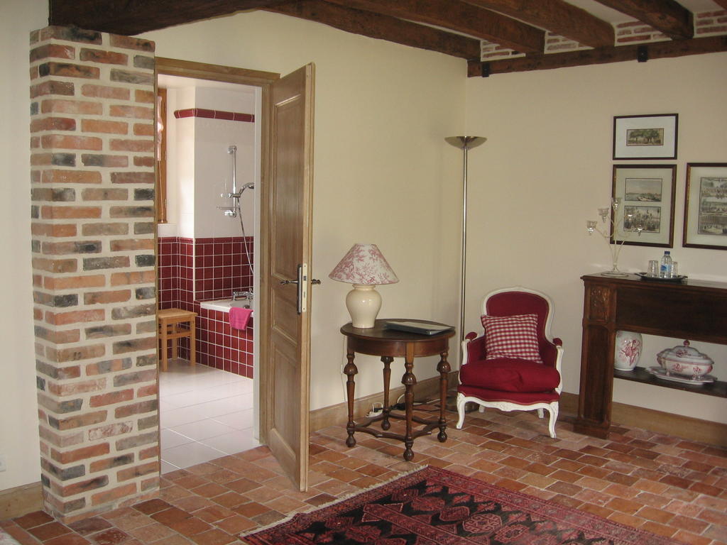 Les Vieux Guays Bed & Breakfast Cerdon  Bilik gambar