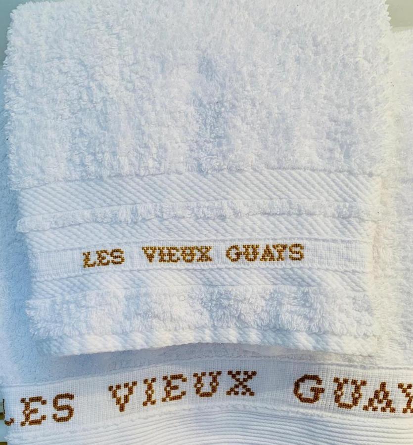 Les Vieux Guays Bed & Breakfast Cerdon  Luaran gambar